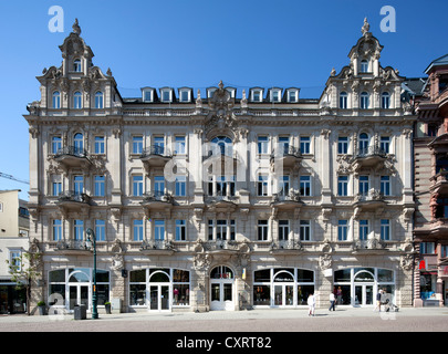 Bureaux et commerces immeuble avec façade classique, Marktstrasse, Wiesbaden, Hesse, Germany, Europe, PublicGround Banque D'Images