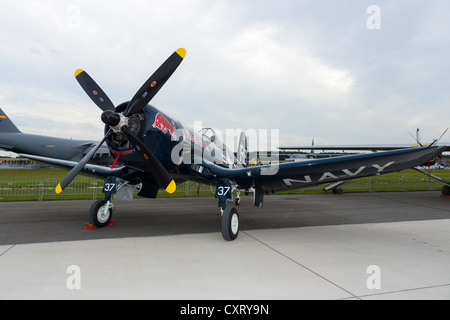 Porte-avion Chance Vought F4U Corsair Banque D'Images