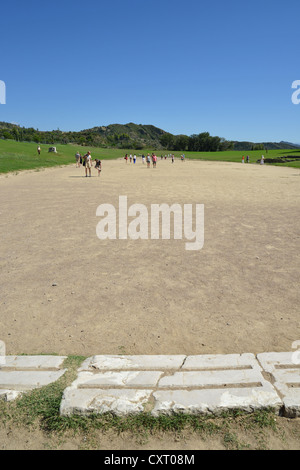 En ligne de départ dans le stade, l'ancienne Olympia, Elis, ouest de la Grèce, Grèce Région Banque D'Images