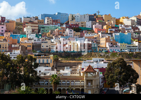 Dans les maisons imbriquées colorés San Juan district, Las Palmas de Gran Canaria, Gran Canaria, Îles Canaries, Espagne, Europe Banque D'Images