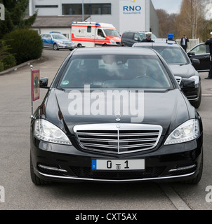 La voiture officielle du Président fédéral allemand, visite inaugurale du président fédéral Joachim Gauck et son partenaire Daniela Banque D'Images