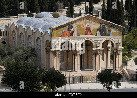 Église ou basilique de l'agonie ou l'Eglise de toutes les nations, le Mont des Oliviers, Jérusalem, Israël, Moyen Orient Banque D'Images