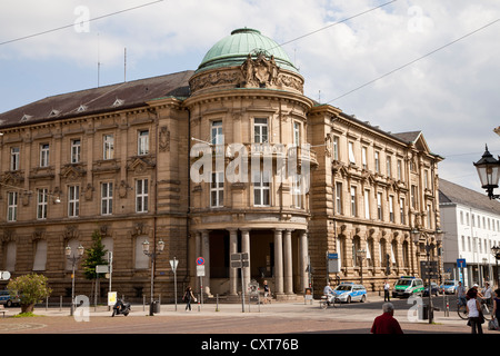 Polizeirevier Marktplatz de police, Karl-Friedrich-Strasse 15, Karlsruhe, Bade-Wurtemberg Banque D'Images