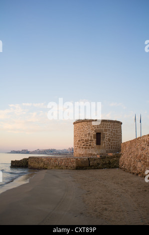 D'une ancienne fortification sur la côte de Torrevieja, Costa Blanca, Espagne Banque D'Images