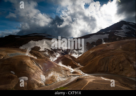 Hot Springs et les montagnes de rhyolite, Hveradallir Kerlingarfjoell, zone de haute température, highlands, Islande, Europe Banque D'Images