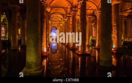 La Citerne basilique à Istanbul Turquie Banque D'Images