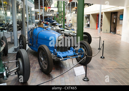 dh Beaulieu BEAULIEU HAMPSHIRE French Bugatti Type 35 voiture de course ancienne Beaulieu National Motor Museum voitures anciennes royaume-uni Banque D'Images