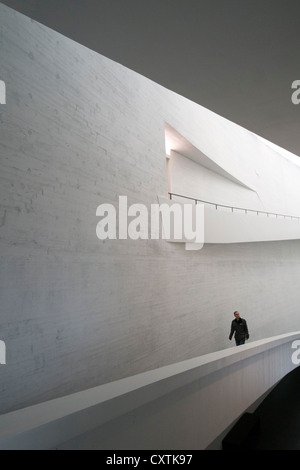 Intérieur du musée d'art contemporain Kiasma à Helsinki en Finlande Banque D'Images