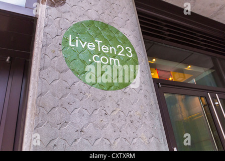 New York City, NY, USA, Luxury Housing Condos Project, 'LiveTen23', Chelsea Area, Manhattan, LUXURY Apartments SIGN Banque D'Images