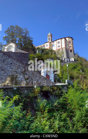 Le chemin de croix du Sanctuaire de la Madonna del Sasso à Locarno, Tessin, Suisse Banque D'Images