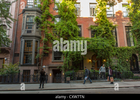 New York City, NY, Etats-Unis, Townhouses, Row Houses, Ville,, bâtiments en pierre brune dans la région de Greenwich Village, Manhattan Banque D'Images