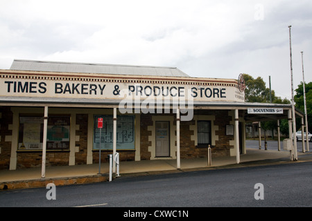 Gulgong Historic Times boulangerie et magasin de produits, une ancienne ville minière d'or dans la région de la nouvelle galles du Sud, Australie Banque D'Images