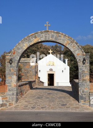 Eglise des saints Constantin et Hélène à Kato Gouves, Crète, Grèce Europe du sud Banque D'Images