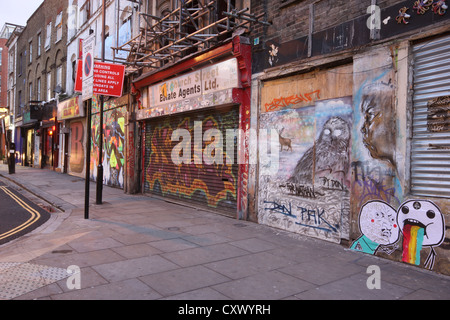 Londres, Angleterre, Brick Lane, Shoreditch, graffiti, murales Banque D'Images
