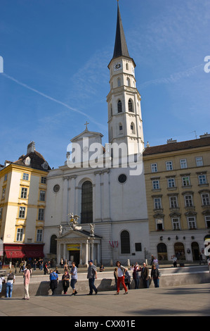 L'église Saint-Michel (Michaelerkirche Michaelerplatz), Vienne, Autriche Banque D'Images