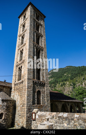 L'église romane Santa Eulàlia en Erill la Vall, Vall de Boí, Catalogne, Espagne. Reconnue comme patrimoine mondial de l'UNESCO. Banque D'Images