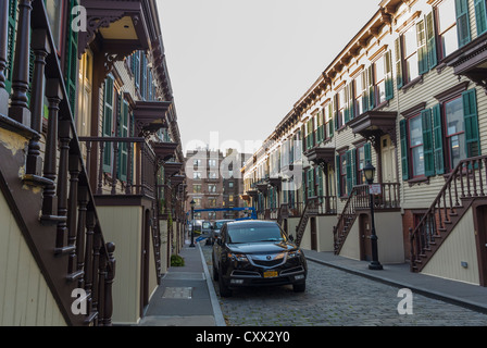 New York City, NY, États-Unis, scènes de rue, Historic Wooden Townhouses, Row Houses, à Harlem, Morris-Jumel, Manhattan, bâtiments de la ville, bâtiments new-yorkais Banque D'Images