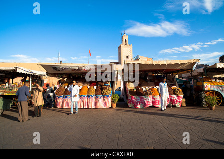 Jamaa el Fna Marrakech Maroc place principale Banque D'Images