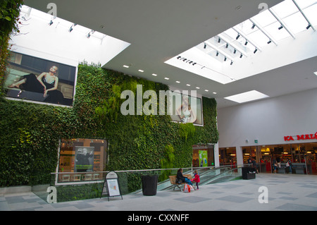 Caroli shopping et complexe restaurant centre de Malmö city comté de Västerbotten Suède Europe Banque D'Images