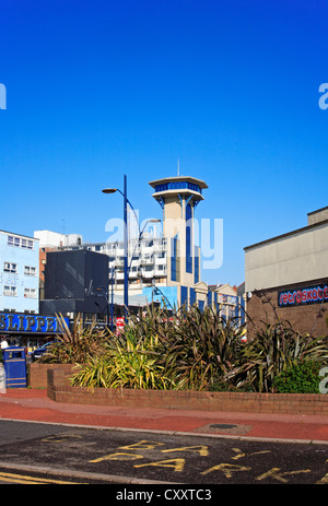 Une vue de la tour sur Marine Parade, Great Yarmouth, Norfolk, Angleterre, Royaume-Uni. Banque D'Images