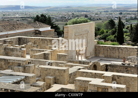 Ruines de Madinat al-Zahra ou Medina Azahara, palais construit par le calife Abd al-Rahman III, Cordoue, Andalousie, Espagne, Europe Banque D'Images