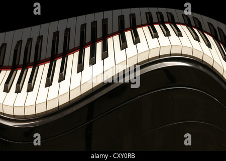 Piano, clavier de piano, déformé Banque D'Images