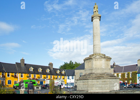 Place du marché et de l'Octagon, Westport, Comté de Mayo, République d'Irlande Banque D'Images