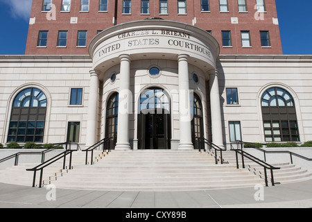 Le Charles L. Brieant United States Federal Building et palais de justice (District Sud de New York) à White Plains, New York. Banque D'Images