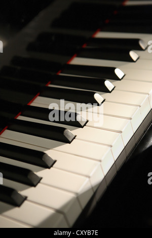 Piano, clavier de piano Banque D'Images