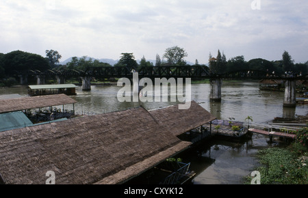 La Thaïlande, Kanchanaburi, pont sur la Rivière Kwai Banque D'Images