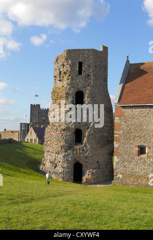 Le phare de Pharos romaine château de Douvres Kent GB UK Banque D'Images