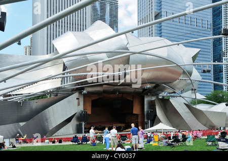 Pavillon Pritzker à Chicago's Millennium Park. Banque D'Images