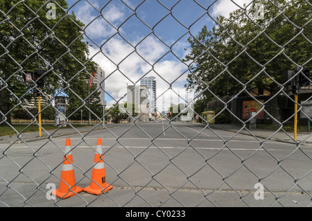 Clôture, frontière de l'évacué CBD Zone rouge, city cente de Christchurch, endommagées par les tremblements de terre, Île du Sud, Nouvelle-Zélande Banque D'Images