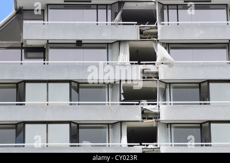 Façade du célèbre hôtel Crown Plaza, fortement endommagée par les tremblements de terre, Christchurch, Nouvelle-Zélande, île du Sud Banque D'Images