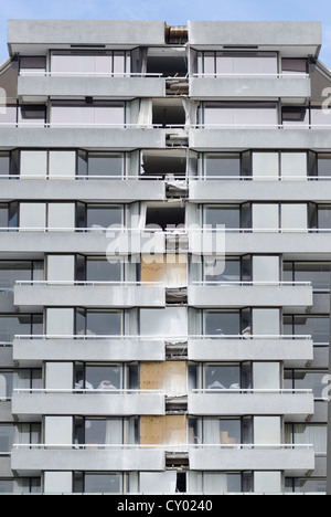 Façade du célèbre hôtel Crown Plaza, fortement endommagée par les tremblements de terre, Christchurch, Nouvelle-Zélande, île du Sud Banque D'Images