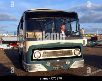 1963 Leyland Tiger Cub autobus Royal Banque D'Images