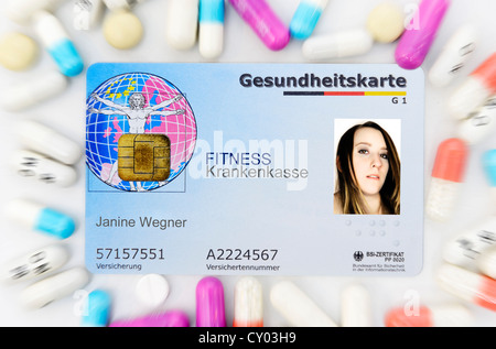 La nouvelle carte d'assurance maladie avec photographie, composite Banque D'Images