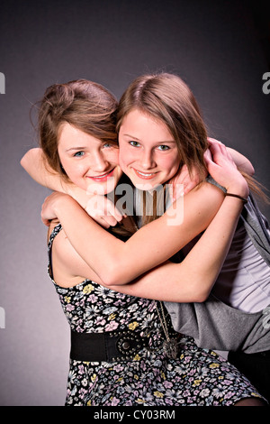 Deux adolescentes, portrait Banque D'Images