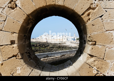 Vue sur la médina, patrimoine mondial de l'UNESCO, comme vu à travers les murs de la ville de Marrakech, la région de Marrakech-Tensift-Al Banque D'Images