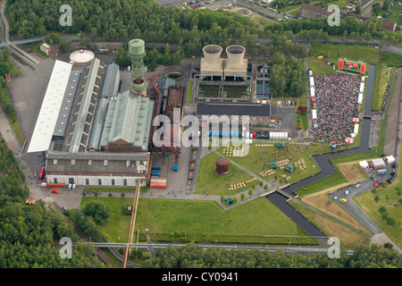 Vue aérienne, zone d'affichage public au cours de l'Euro 2012 match de quart de finale l'Allemagne contre la Grèce, Jahrhunderthalle, Bochum, Ruhr Banque D'Images