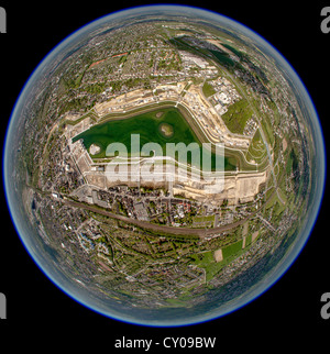 Vue aérienne, prise avec un objectif fisheye, lac Phoenix-See, Dortmund, Ruhr, Rhénanie du Nord-Westphalie Banque D'Images