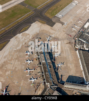 Vue aérienne, l'aéroport de Düsseldorf, Rhénanie-du-Nord - Westphalie, Banque D'Images