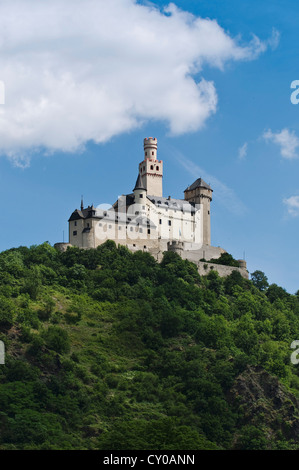 Forteresse de marksburg, côté sud-ouest, Kobern-gondorf, château perché sur le Rhin, la Vallée du Haut-Rhin moyen mondial de l'UNESCO Banque D'Images