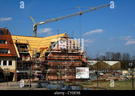 Coquille de bâtiment avec des bureaux en copropriété avec confort et les domaines de pratique, Eckental, Middle Franconia, Bavaria Banque D'Images