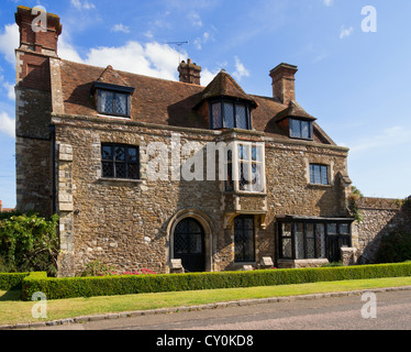 Le Manège militaire, une belle vieille maison sur Castle Street dans Winchelsea, Sussex. Banque D'Images