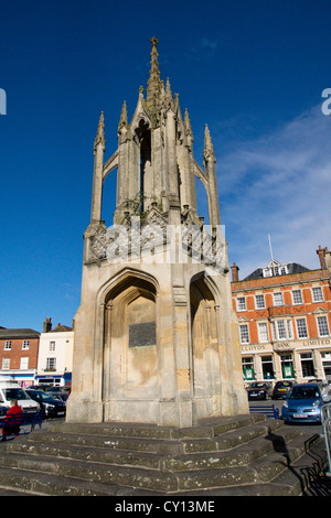 Devizes est une ville de marché dans le Wiltshire angleterre célèbre pour la brasserie Wadworth et la proximité du canal de Kennet et Avon. Banque D'Images