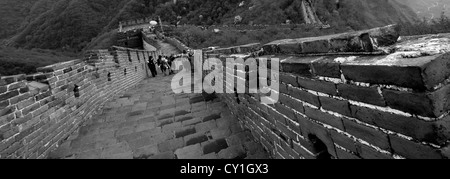 Les promeneurs sur la section de Mutianyu de la Grande Muraille de Chine, Beijing, vallée de Mutianyu Provence, Chine, Asie. Banque D'Images