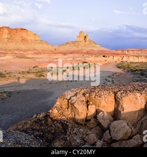 Le Xinjiang, Chine : qitai ville fantôme au lever du soleil Banque D'Images