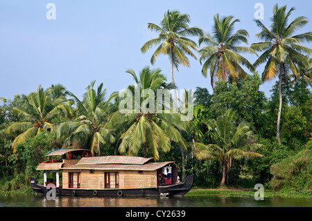 Péniche. L'eau dormante. Kerala. L'Inde Banque D'Images