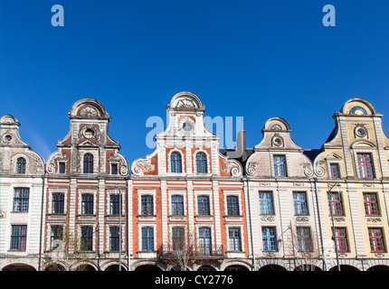 Façades de bâtiment baroque flamand, Arras Nord Pas de Calais, France Banque D'Images